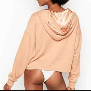 Victoria Secret Cropped Hoodie